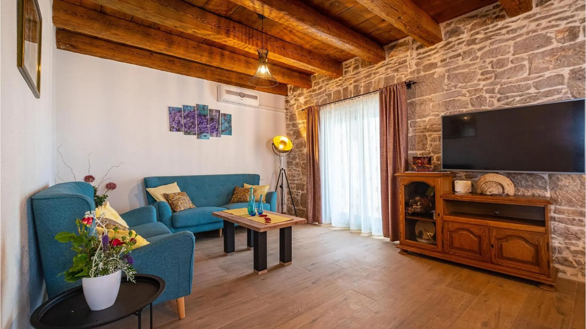 Holiday home Cozy Home In Drage With Jacuzzi